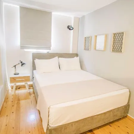 Teatro * Kato Rodini