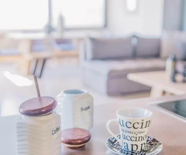 Teatro * Kato Rodini