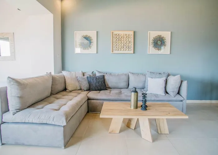 Teatro * Kato Rodini