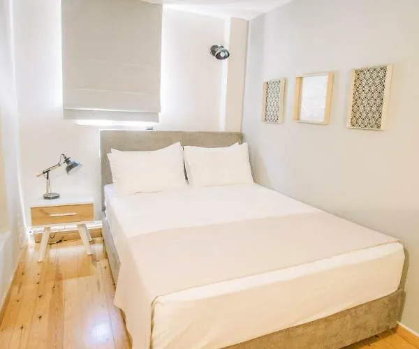 Teatro * Kato Rodini