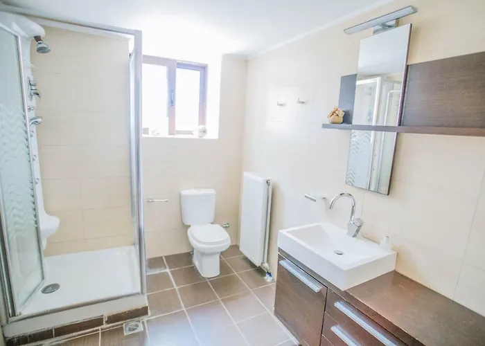 Villa Teatro Kato Rodini